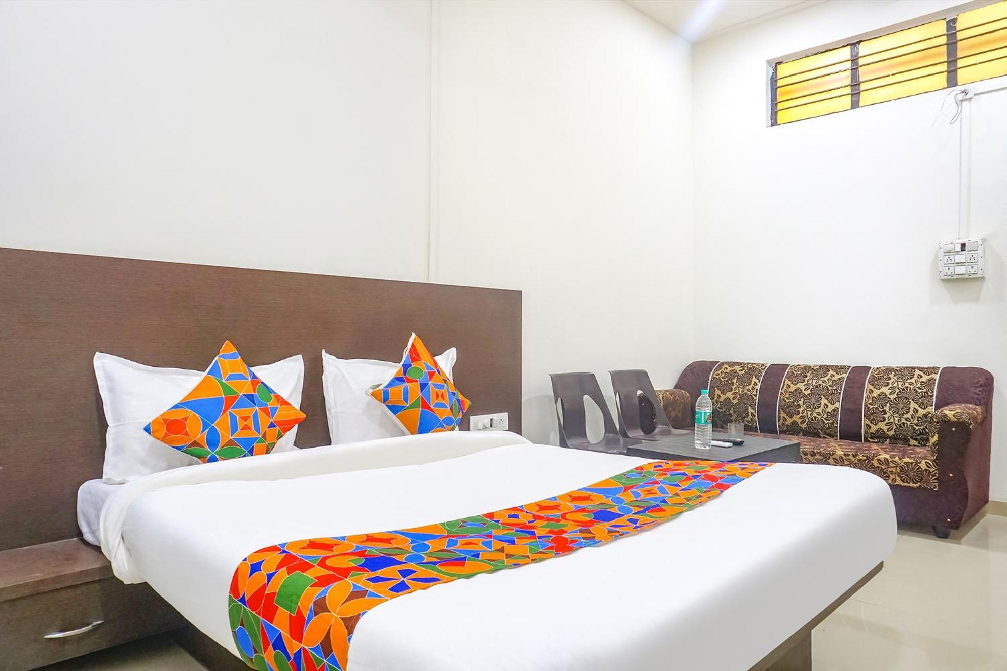 Fabhotel Om Sai - Nr Nashik Railway Station מראה חיצוני תמונה