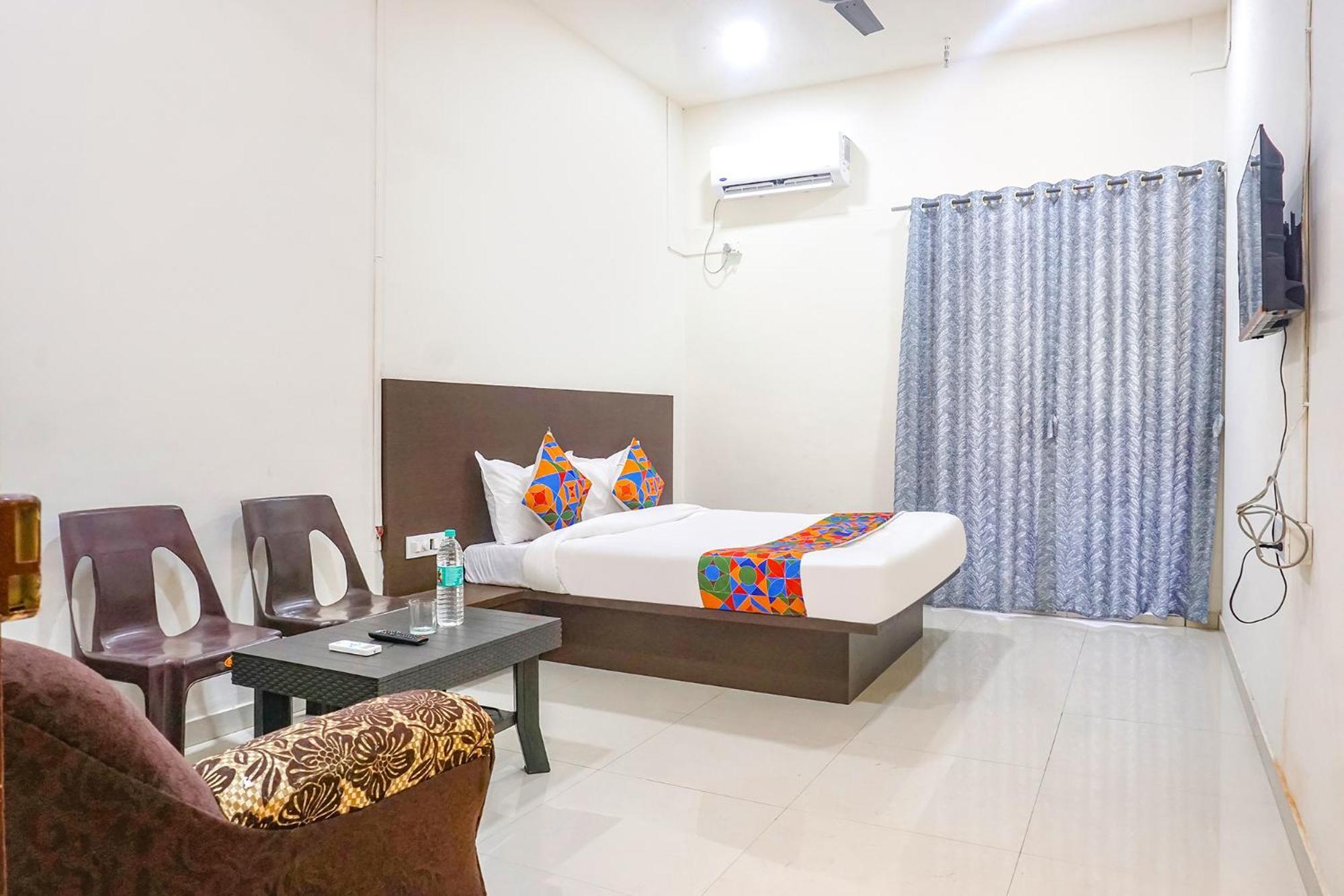 Fabhotel Om Sai - Nr Nashik Railway Station מראה חיצוני תמונה