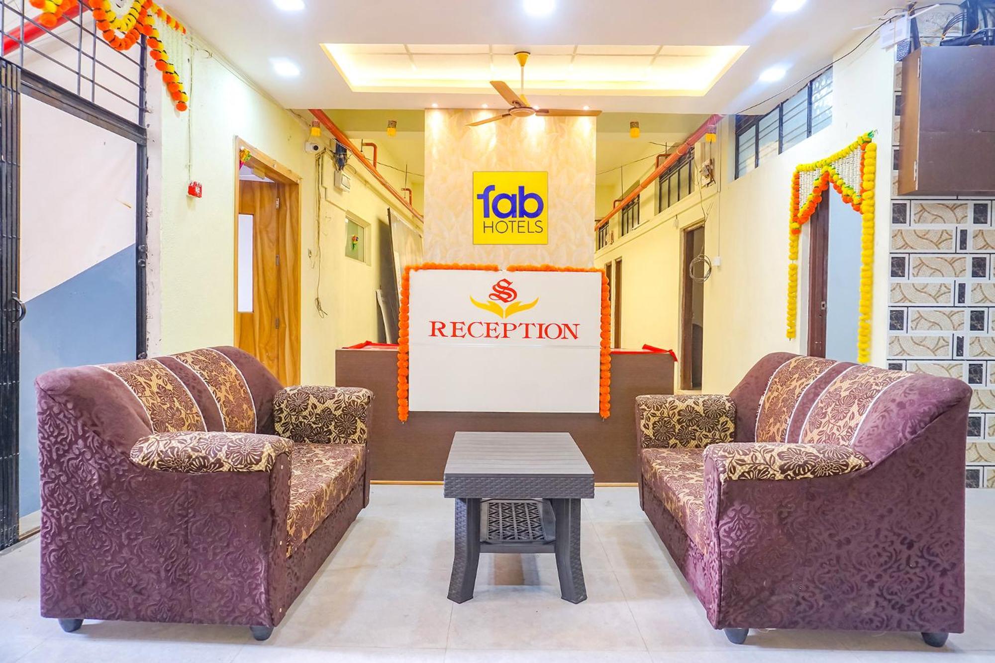 Fabhotel Om Sai - Nr Nashik Railway Station מראה חיצוני תמונה